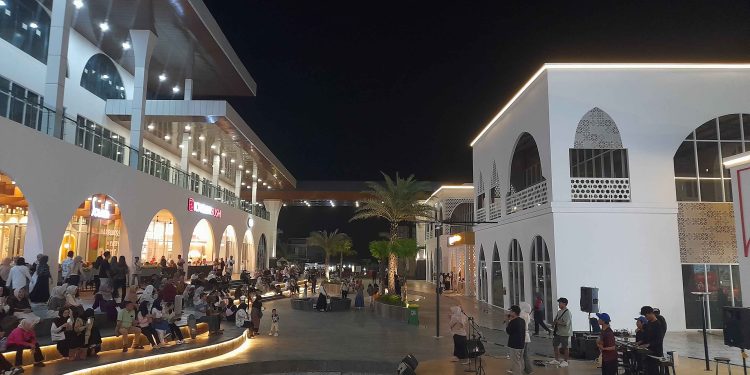 Tiga Mall Populer di Padang, Cocok untuk Penuhi Kebutuhan Belanja dan Hiburan