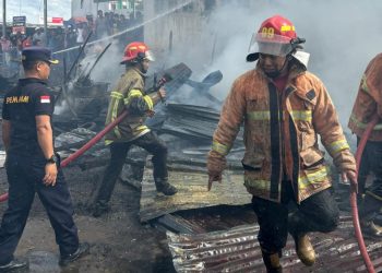 Si Jago Merah Lahap 2 Bengkel dan 1 Mobil di Payakumbuh, Penyebabnya Masih Diselidiki