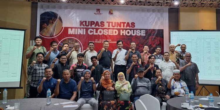 Rajawali Poultry Bahas Solusi Peternakan Modern Lewat Seminar Mini Closed House   