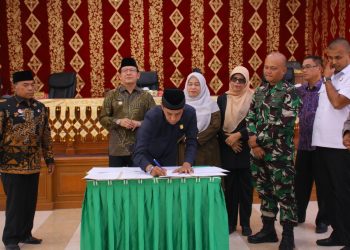 DPRD Kota Payakumbuh Sahkan Dua Perda Sekaligus