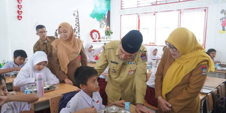 Program MBG di Padang Hingga Tahun Ajaran Baru Terealisasi di 27 Sekolah