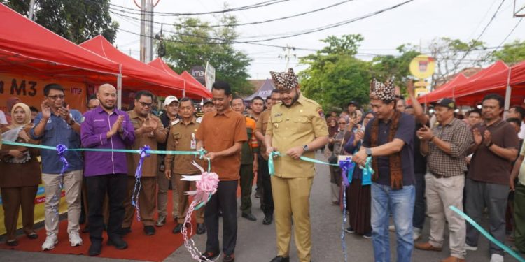 Pemko Padang Sulap Jalan Suliki Jadi Pasar Kuliner, Puluhan Pedagang Tak Lagi Berjualan di Trotoar