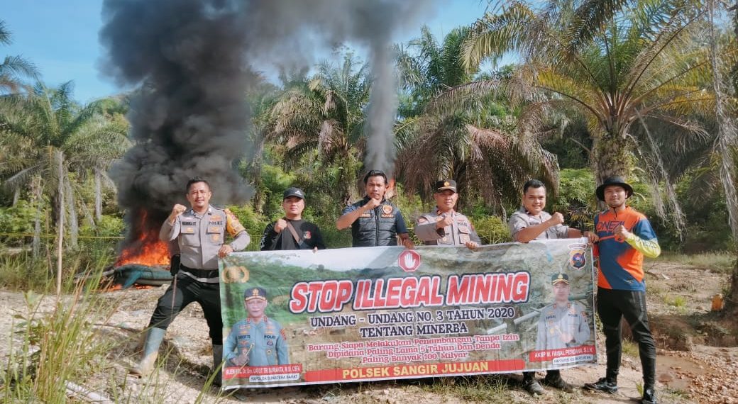 Polisi Musnahkan Tambang Emas Ilegal di Solok Selatan, Terduga Pelaku Melarikan Diri