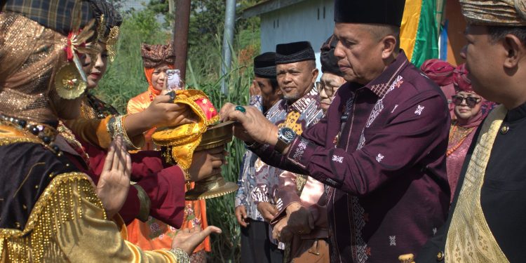 Pemko Payakumbuh Apresiasi kegiatan Batogak Rumah Manaiakkan Kudo-Kudo di Koto Nan Ampek