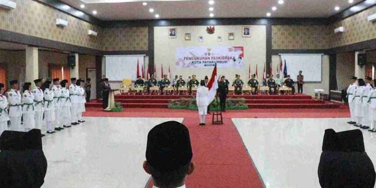 Wawako Payakumbuh Kukuhkan Paskibraka 2025