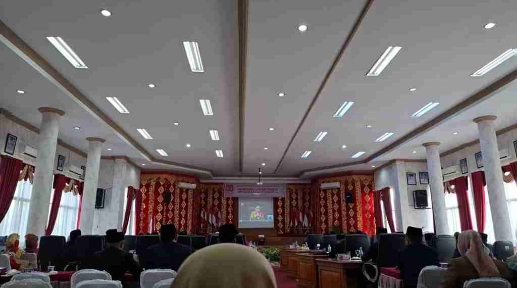 Wawako Payakumbuh Hadiri Agenda Mendengarkan Pidato Presiden RI