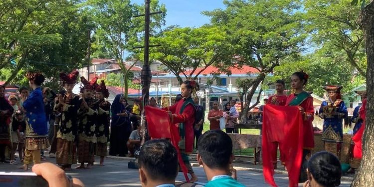 Delegasi ICCN 2025 Disambut Hangat Warga Gunung Padang