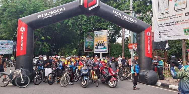 Padang Diserbu Puluhan Ribu Pesepeda! Fadly Amran: Kita Siap Jadi Kota Dunia