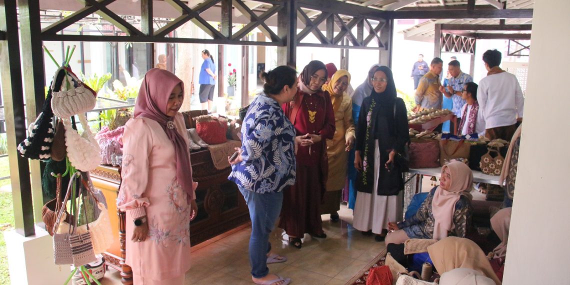 Dekranasda Payakumbuh Terima Kunjungan Kerja The Sak Bali