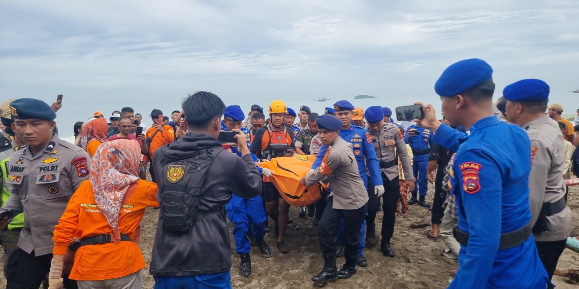 Terseret Ombak di Pantai Pasia Nan Tigo, Pria Asal Tangerang Ditemukan Meninggal