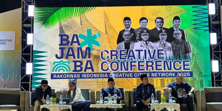 Walikota Payakumbuh Jadi Narasumber di ICCN 2025