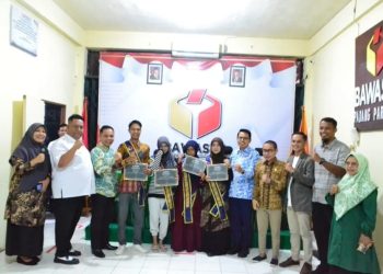 Bawaslu Padang Pariaman Kukuhkan Duta Keterbukaan Informasi Publik
