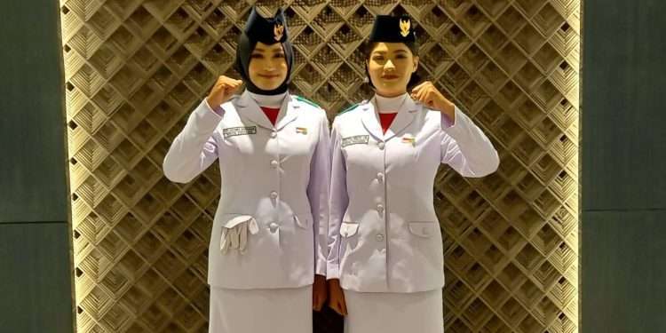 Pembawa Baki Bendera di Upacara HUT RI ke-80 Kota Padang: Gugup, Bangga, dan Haru