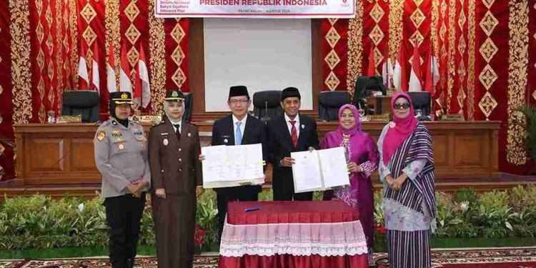 Pemko Payakumbuh Bersama DPRD Sepakati Perubahan APBD Tahun 2025