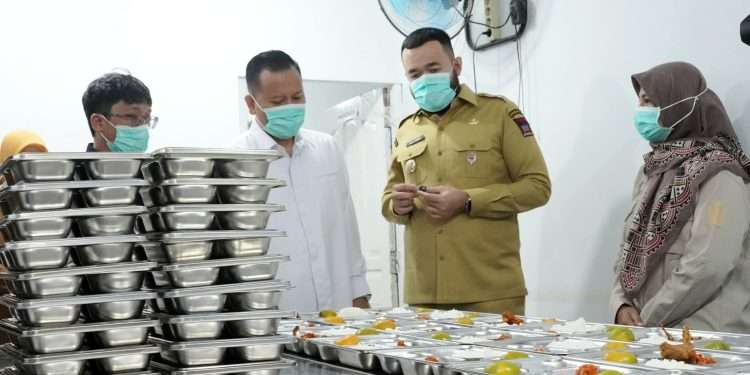 Fadly Amran Ajak Investor Percepat Hadirnya 82 Dapur MBG di Padang