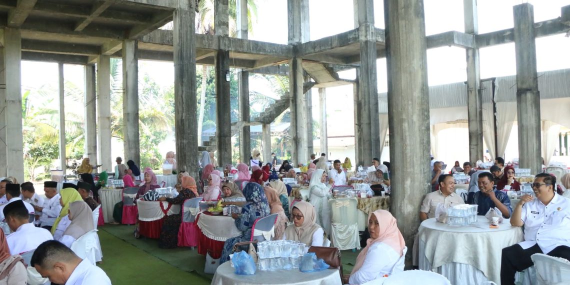 ASN Pemko Pariaman “Badoncek” Lanjutkan Pembangunan Masjid Nurul Iman Desa Naras I