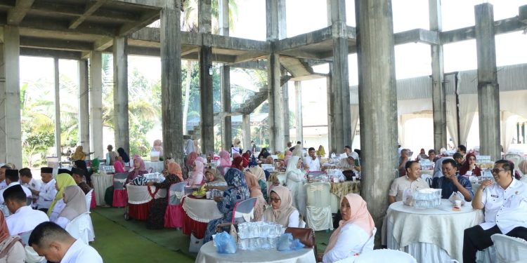 ASN Pemko Pariaman “Badoncek” Lanjutkan Pembangunan Masjid Nurul Iman Desa Naras I
