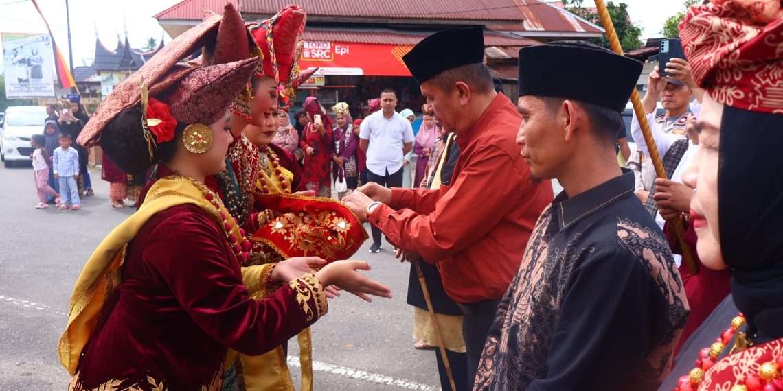 Prosesi Adat Mauluan Kain, Event yang Diangkat Nagari Aia Tabik dalam Kegiatan Satu Nagari Satu Event