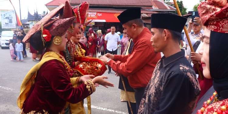 Prosesi Adat Mauluan Kain, Event yang Diangkat Nagari Aia Tabik dalam Kegiatan Satu Nagari Satu Event