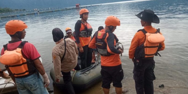 Nelayan Tangkap Tenggelam Di Danau Maninjau