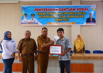 Pemko Payakumbuh Serahkan Dana CSR Bank Nagari untuk Pendidikan