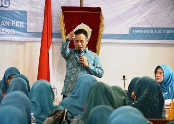 Pemko Padang Minta Orang Tua Antar Anak Ikut Smart Surau