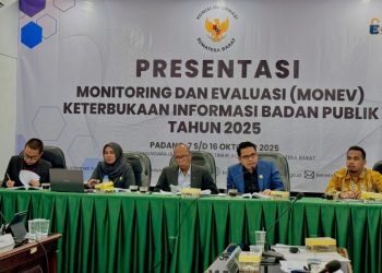 Presentasi Monev KI Sumbar Usai Digelar, Masih Ada Pimpinan Badan Publik Tidak Paham UU KIP