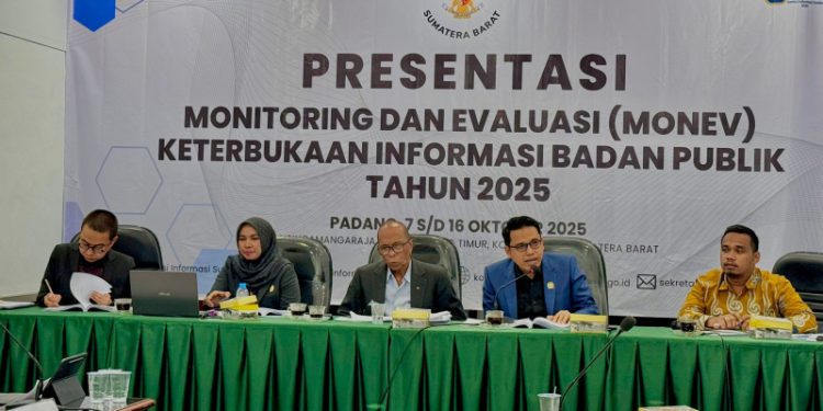 Presentasi Monev KI Sumbar Usai Digelar, Masih Ada Pimpinan Badan Publik Tidak Paham UU KIP