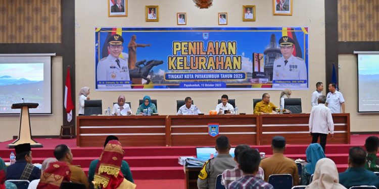 Wawako Payakumbuh Tegaskan Kelurahan sebagai Ujung Tombak Pelayanan Publik