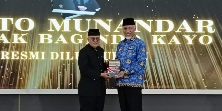 Gubernur Mahyeldi: Aristo Munandar Sosok Inspiratif yang Layak Diteladani