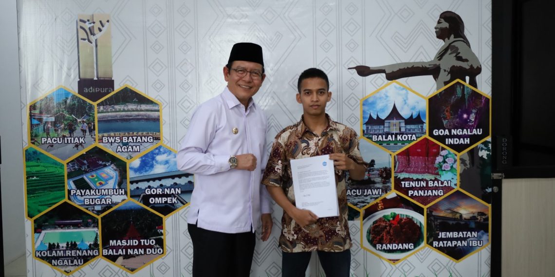 Dua Pemuda Payakumbuh Berjaya di Dunia Cyber Security, Walikota Beri Apresiasi