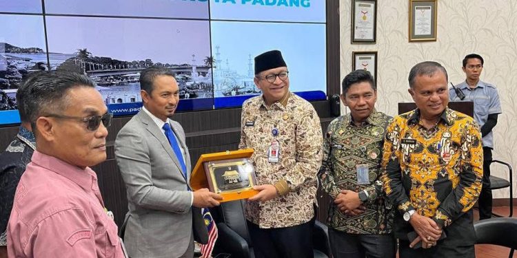 Terima Kunjungan Konjen Malaysia Medan, Pemko Padang Siap Jalin Kerja Sama