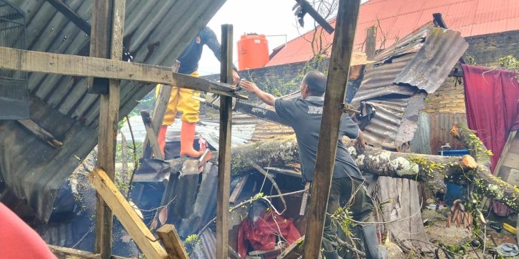 Bencana Hidrometeorologi Landa Padang, Warga dan Nelayan Diimbau Waspada