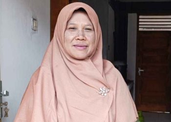 Kisah Mak Wet Bertahan Tiga Jam di Pohon Kelapa Saat Banjir Besar Datang