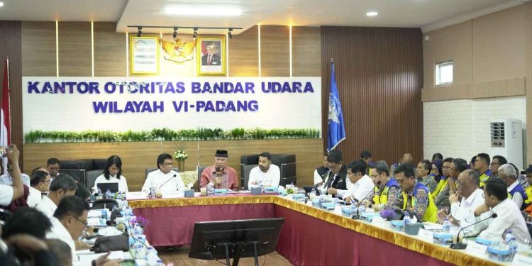 Gubernur Mahyeldi Minta Dukungan Komisi V DPR RI untuk Percepatan Pemulihan Infrastruktur Vital Terdampak Bencana