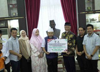 Bengkulu Salurkan Bantuan Senilai Rp1 Miliar untuk Sumbar