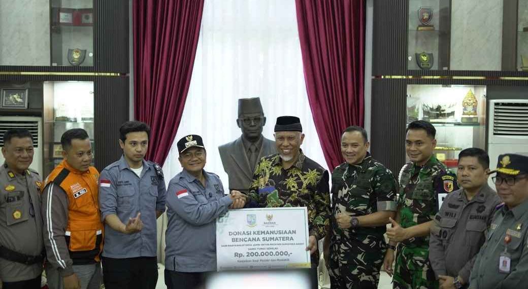 Kota Jambi Salurkan Bantuan Rp200 Juta untuk Sumbar, Mahyeldi: Dukungan Ini Meneguhkan Semangat Kami