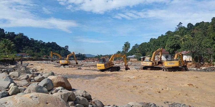 Pemko Padang Bergerak Cepat Normalisasi Sungai dan Irigasi Pascabencana
