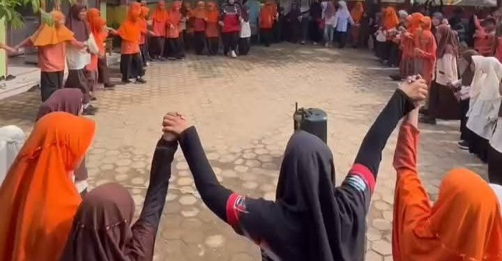 Pemko Padang Berikan Trauma Healing untuk 180 Siswa Terdampak Bencana