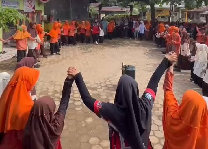 Pemko Padang Berikan Trauma Healing untuk 180 Siswa Terdampak Bencana
