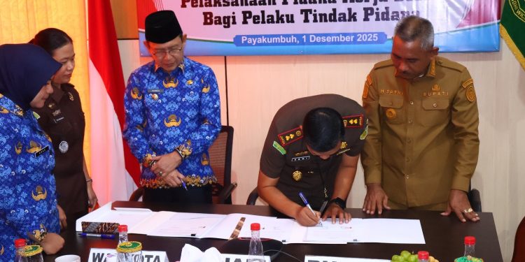 Pemko Payakumbuh dan Kejari Teken Kerjasama Pidana Kerja Sosial