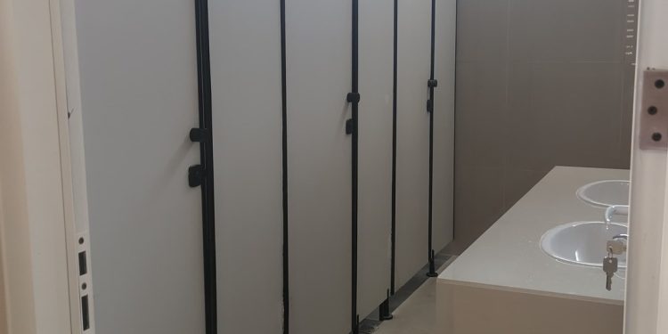 Nyamankan Pengunjung, Toilet di Blok A Pasar Raya Berstandar Pusat Perbelanjaan