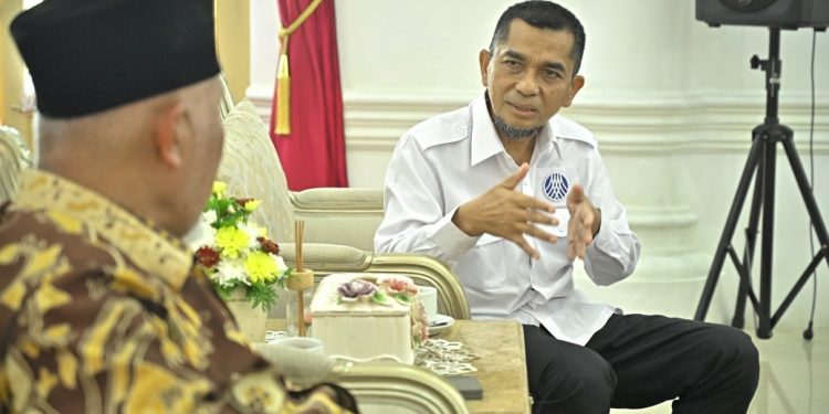 Pengurus Peradi Padang Temui Gubernur Sumbar, Bahas Rencana Penyaluran Bantuan Bencana