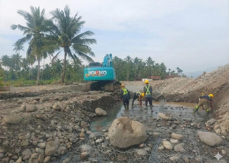 Kementerian PU bersama ADHI Karya Tangani 21 Sungai Pascabanjir di Sumatera Barat