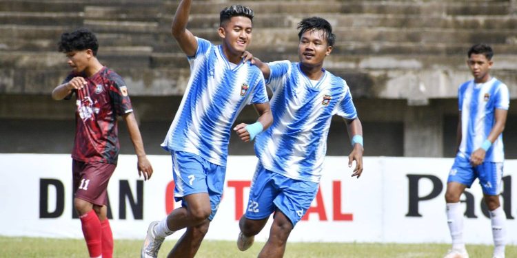 Superior! PSP Padang Permalukan Gumarang FKNB 9-0