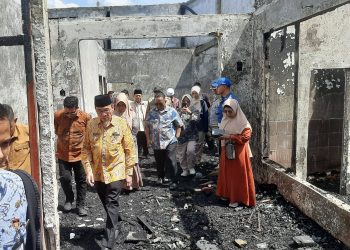 Korban Kebakaran di Surau Gadang Didatangi Wawako Padang