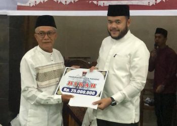 Wako Fadly Amran Siapkan Reward Umrah bagi Pelajar yang Istiqamah ke Masjid