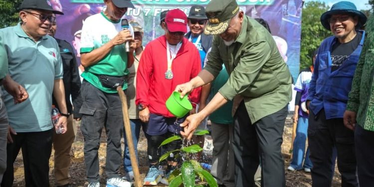 Mahyeldi Apresiasi Deklarasi Bukit Karumuntiang, Dorong Kolaborasi Pelestarian Lingkungan