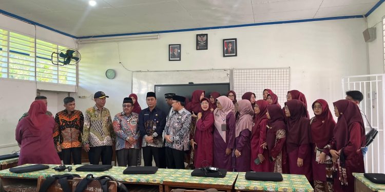 SMPN 32 Padang Luncurkan Kelas Digital dan Penguatan Karakter Minangkabau