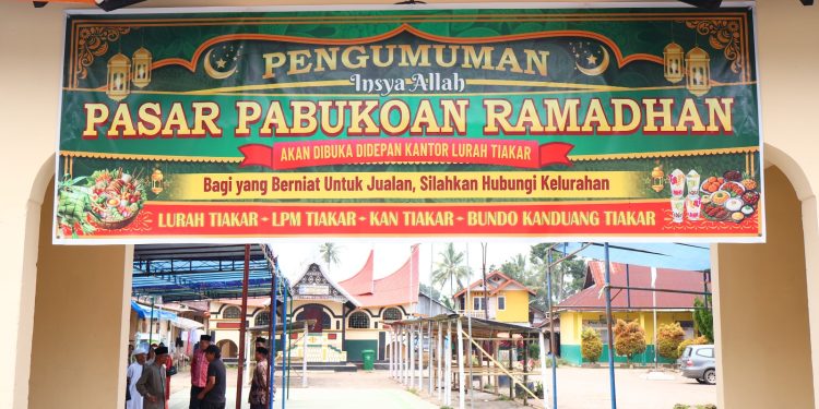 Wawako Elzadaswarman Tinjau Kesiapan Pasar Pabukoan di Kelurahan Tiakar